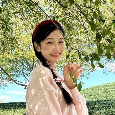 蕾哈娜内衣秀4
